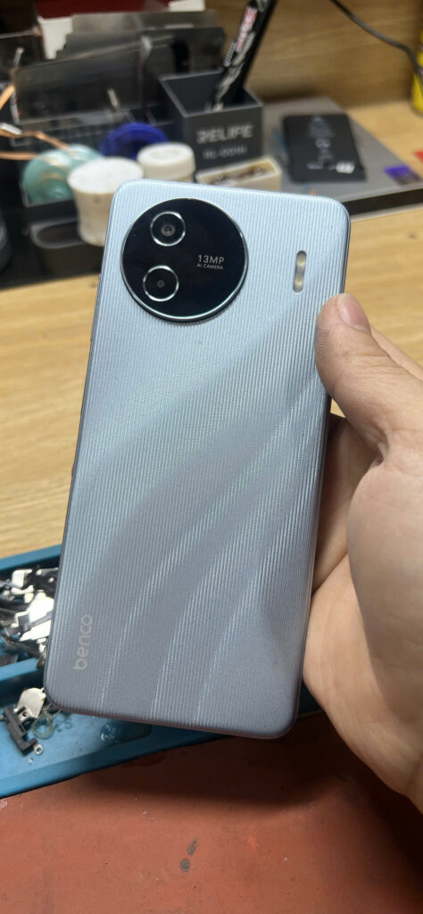 3002398636334900468 1